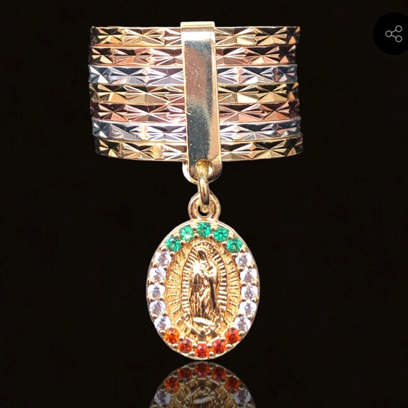 Virgen Guadalupe Semanario Woman Ring Gold Layered/ Oro Laminado NWOT - Picture 1 of 9